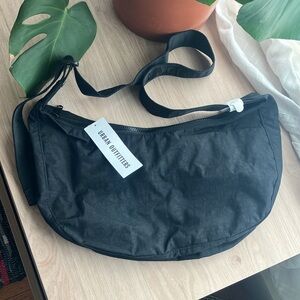 Baggu medium crescent bag. New with tags.